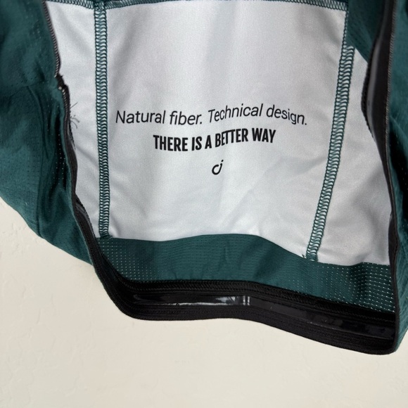 Velocio Men’s Micromodal Cycling Jersey With Pockets Deep Sea Zipperless - Picture 6 of 10